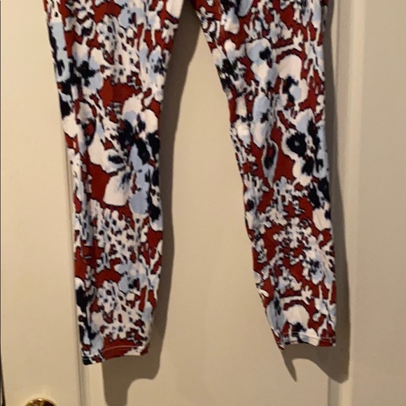 Utopia Jeggings with two faux pockets in the front - Picture 5 of 6